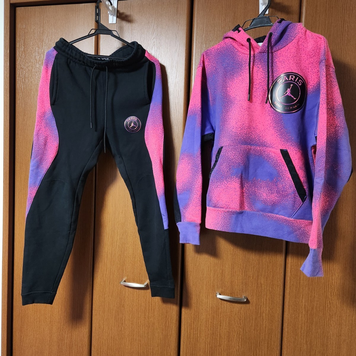 美品【ナイキNIKE パリサンジェルマン PSG ジョーダン JORDAN 美品【ナイキNIKE パリサンジェルマン PSG ジョーダン JORDAN