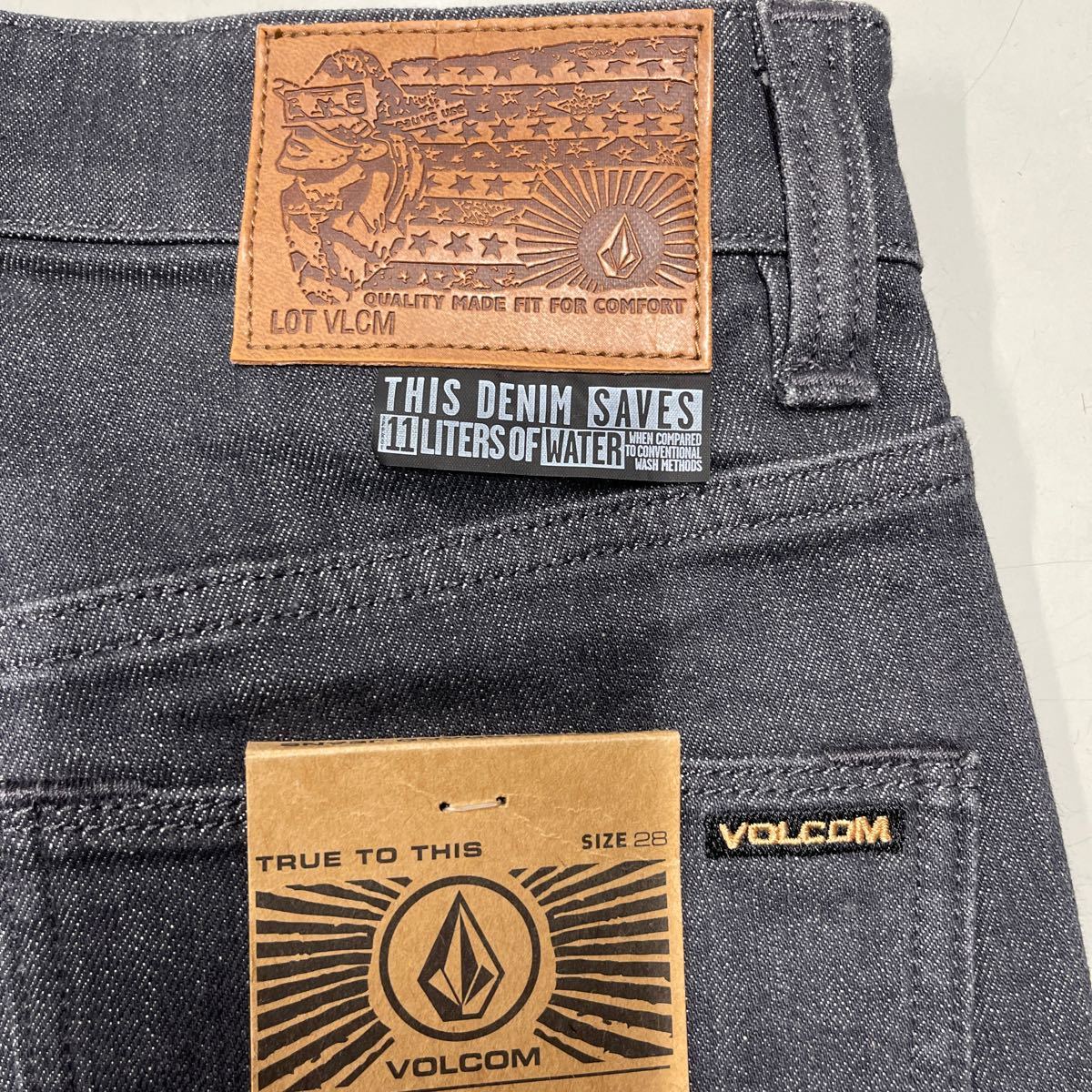 ボルコム VOLCOM VORTA SLIM STRAIGHT スリム ストレート 28インチ 未使用 ブラック デニム ジーンズ 先染め 黒 定価12320円 ボトム_画像3