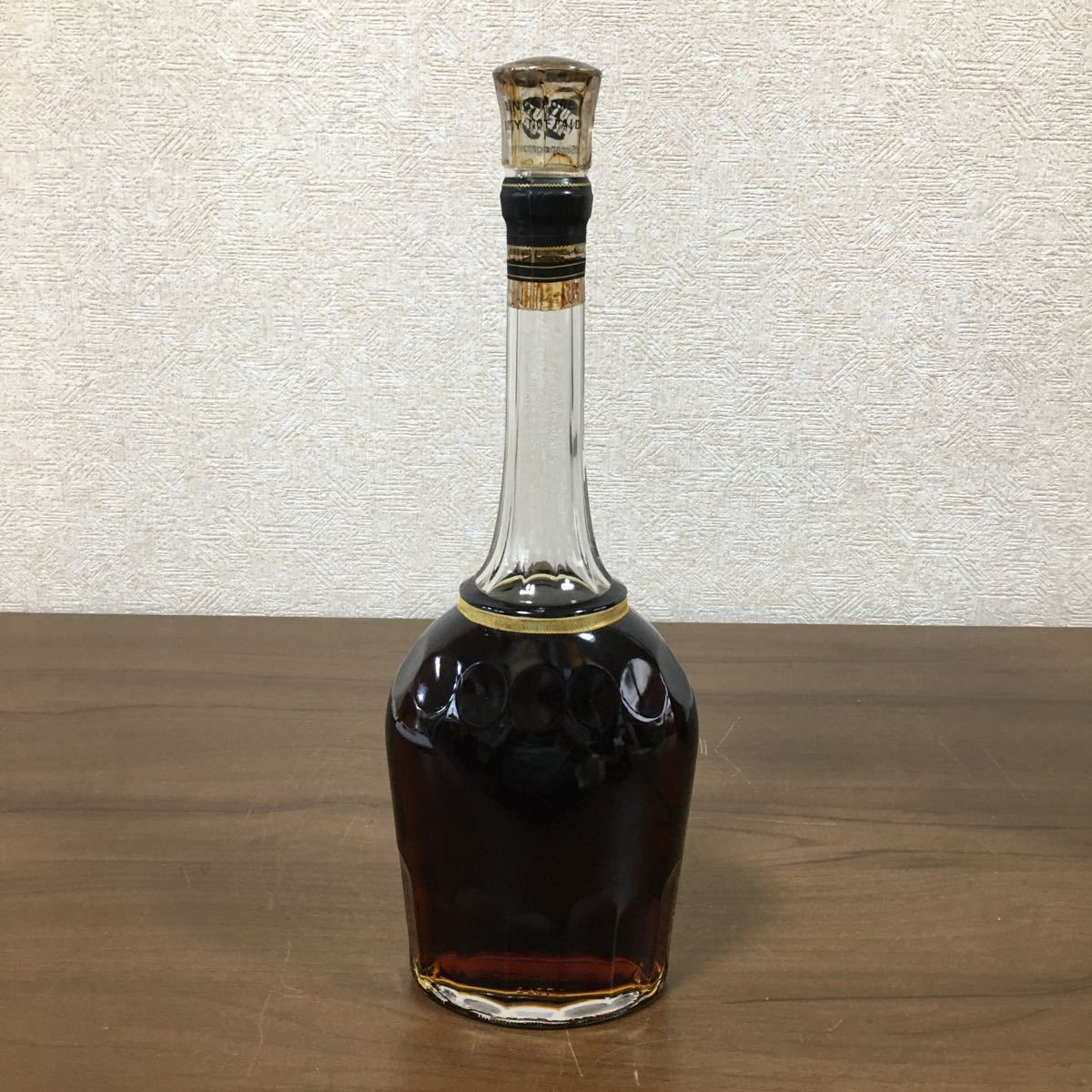 CAMUS カミュ エクストラ ロングネック COGAC コニャック ブランデー お酒 古酒 未開栓 容量700ml 度数40度 重量1520g 箱付き 2 ア 275_画像7