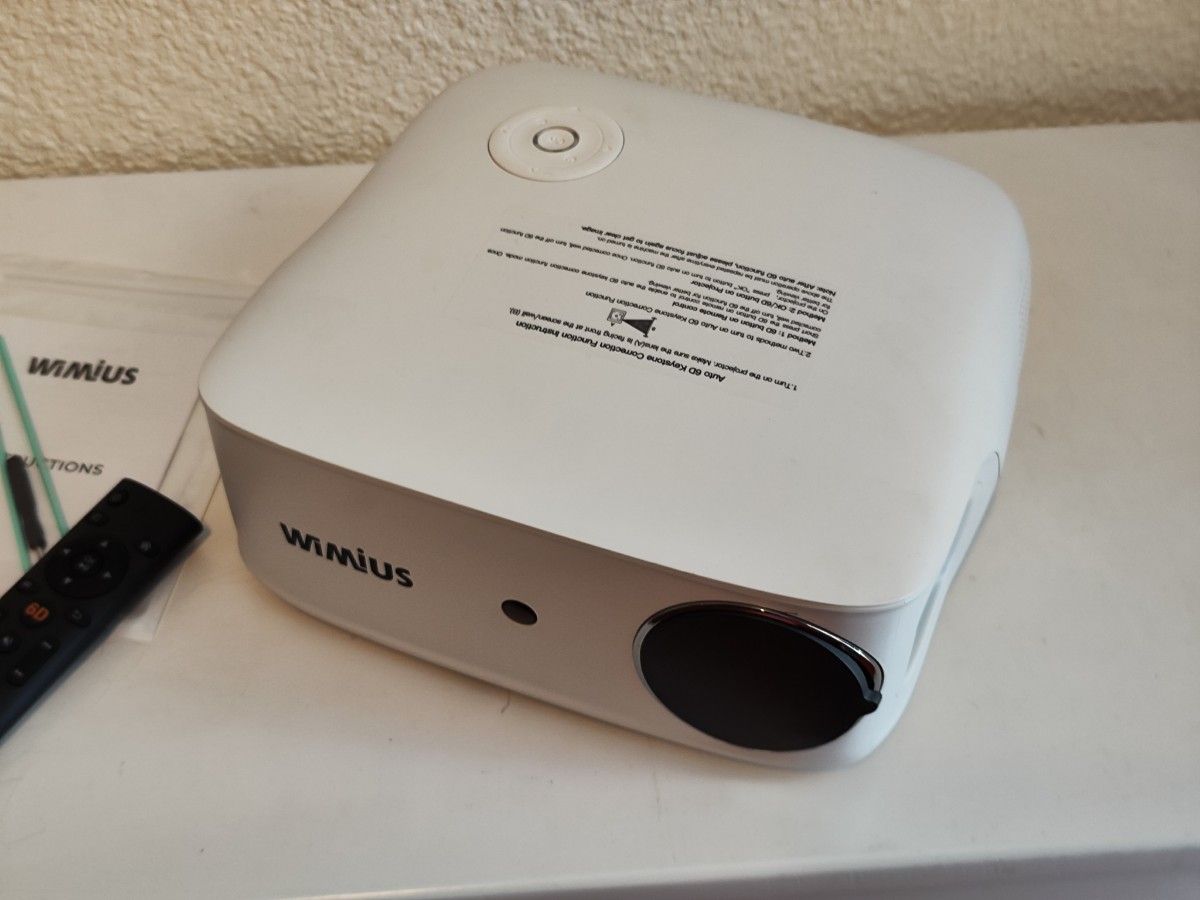 WiMiUS K7プロジェクター 高輝度560ANSI 4K 家庭用 5GWiFi WiMiUS K7プロジェクター 高輝度560ANSI 4K 家庭用 5GWiFi