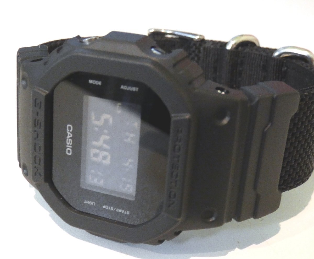 【新品未使用】G-SHOCKカシオ Gショック ミリタリーブラック クロスバンド DW5600BBN-1 メンズ腕時計_画像2