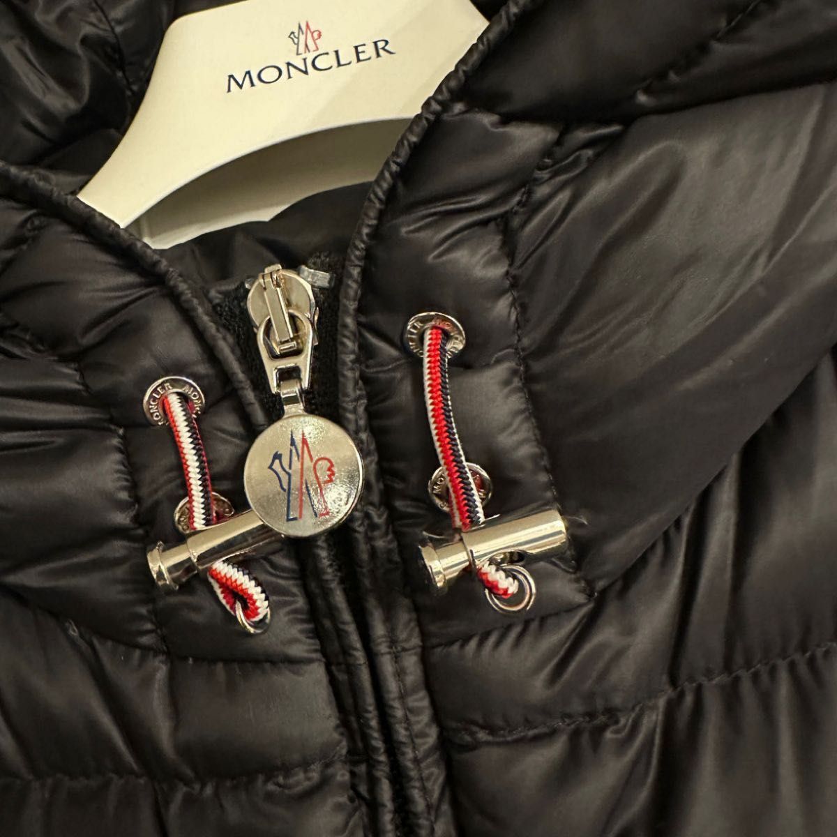 モンクレール MONCLER サッシエール SASSIERE ダウンジャケット モンクレール MONCLER サッシエール SASSIERE ダウンジャケット