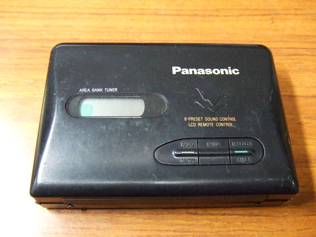 f704 Panasonic/パナソニック RQ-S60V ポータブルカセットプレーヤー　中古　本体 未確認　ジャンク_画像1