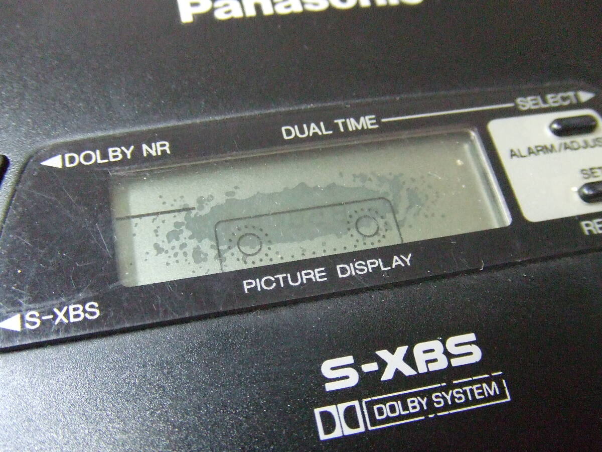 h296 Panasonic/パナソニック ポータブルカセットプレーヤー RQ-S4 本体　未確認 ジャンク