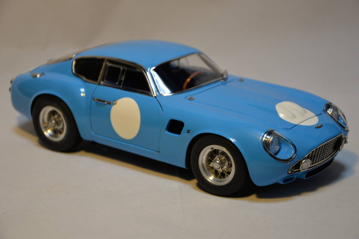 CMC　1/18　ASTON　MARTIN　DB4　GT　ZAGATO　1961　M-140_画像4