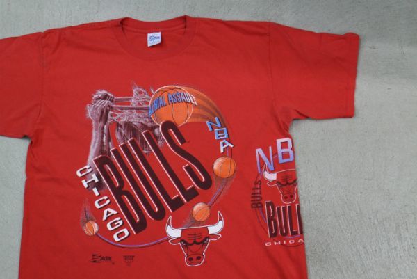 【古着レア美品NBA JORDAN 23BULLSグラフィック巻きプリントTシャツ赤L】バスケットボールアメリカジョーダンブルズTHELASTDANCEロッドマン