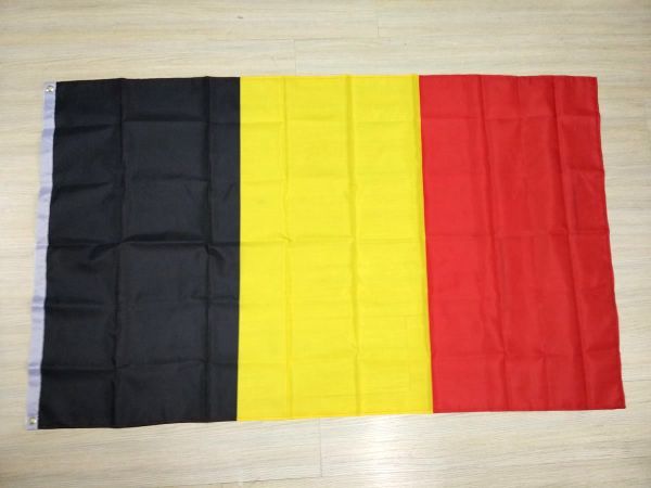 ベルギー 国旗 大型フラッグ 4号サイズ 150X90cm_画像1