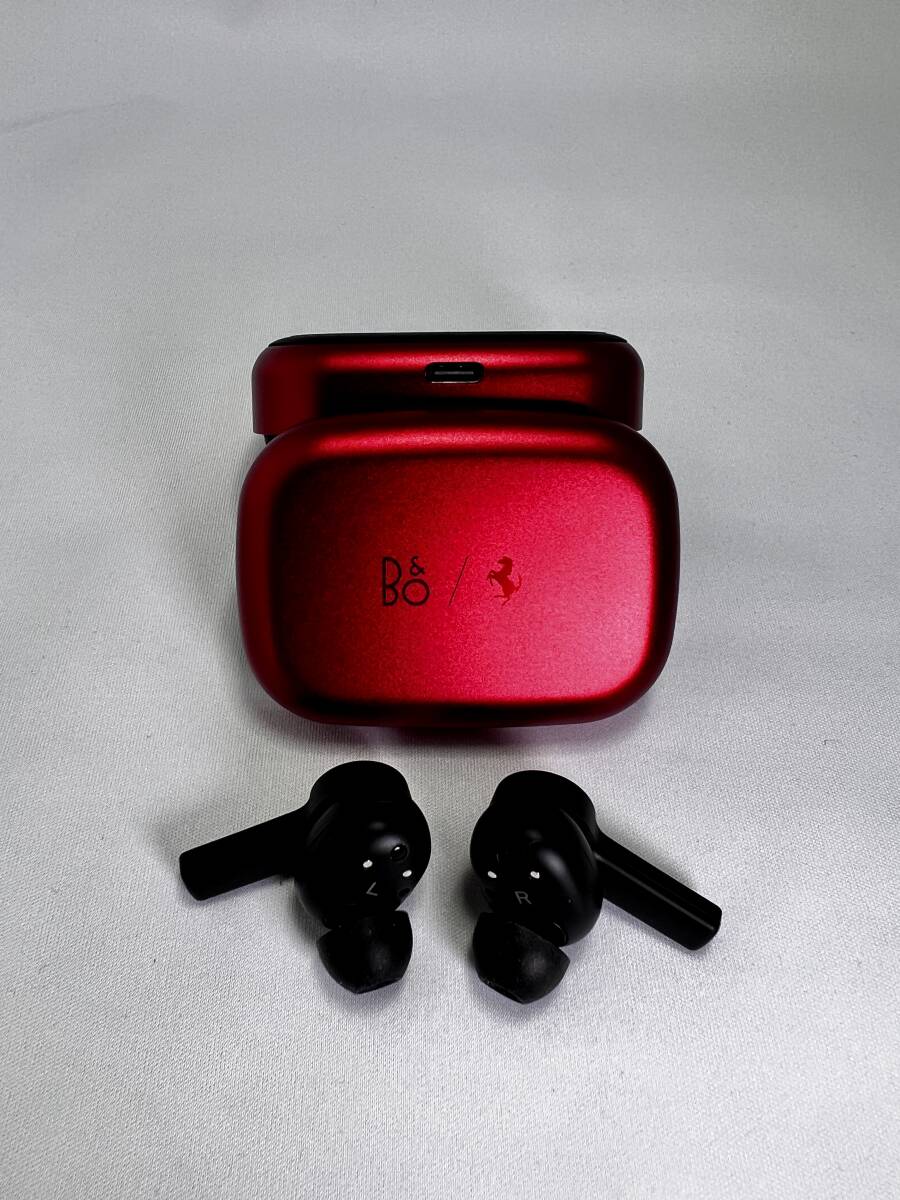 送料無料 Bang & Olufsen BEOPLAY EX Ferrari Edition 送料無料 Bang & Olufsen BEOPLAY EX Ferrari Edition