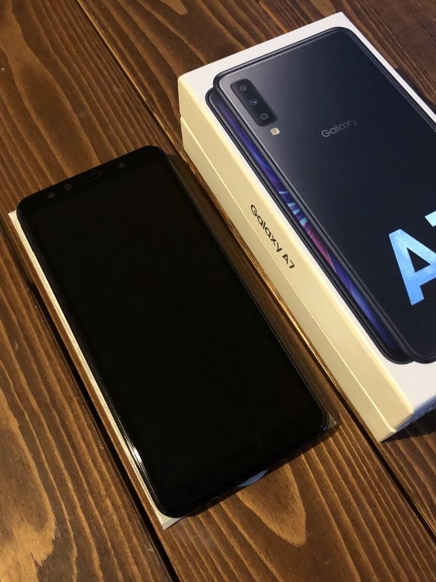 Galaxy A7 SIMフリー ブラック メモリー4GB ストレージ64GB■楽天モバイル利用可_画像1