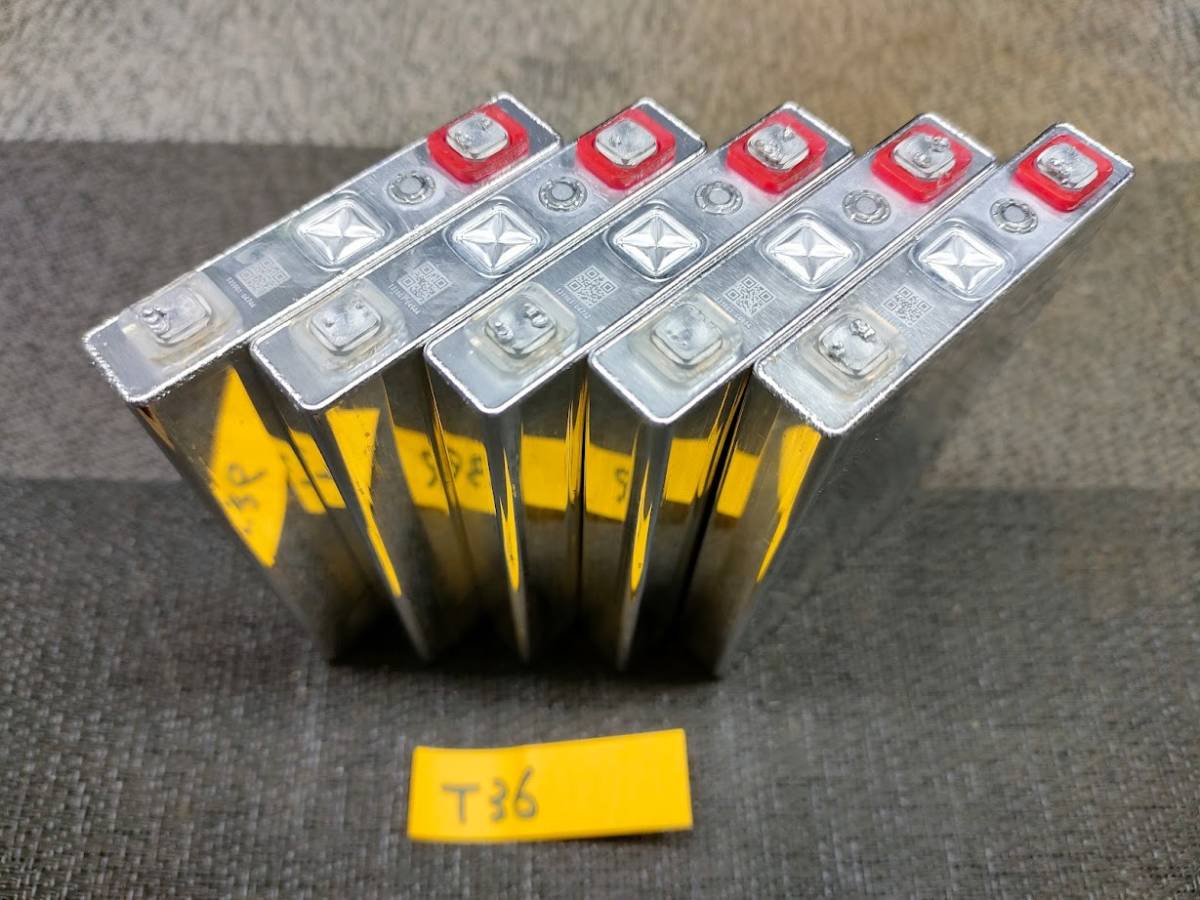 T36　リチウムイオン　単電池 　5本セット　2.4Vで安定　ジャンク品です！！！ _画像1