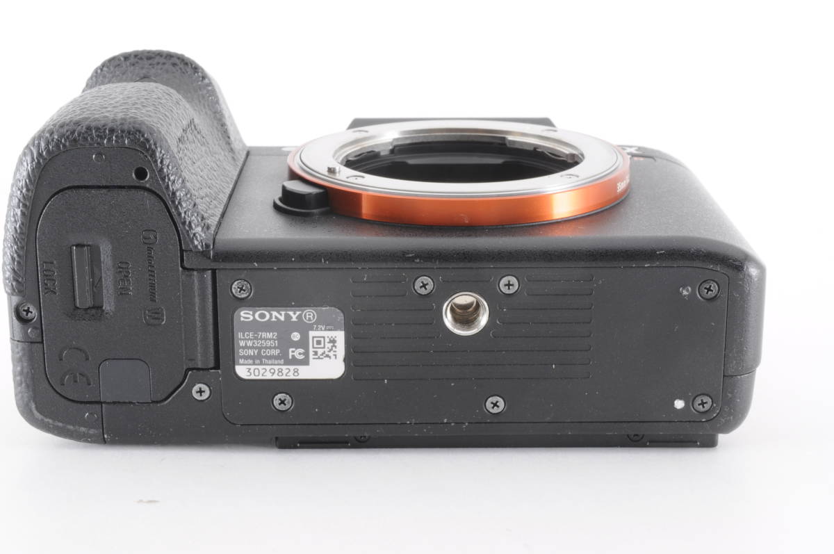 良品】SONY α7R II ILCE-7RM2 箱・レンズケース付き カウント 1 良品】SONY α7R II ILCE-7RM2 箱・レンズケース付き カウント 1
