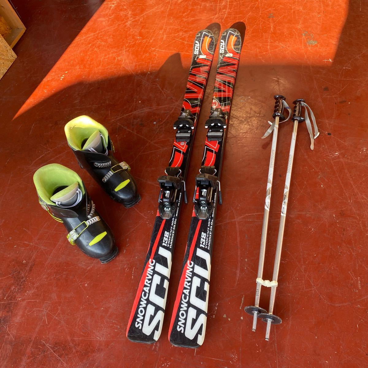 子供用　スキー　セット　スキー板　ブーツ　バインディング　ビンディング　まとめ_画像1