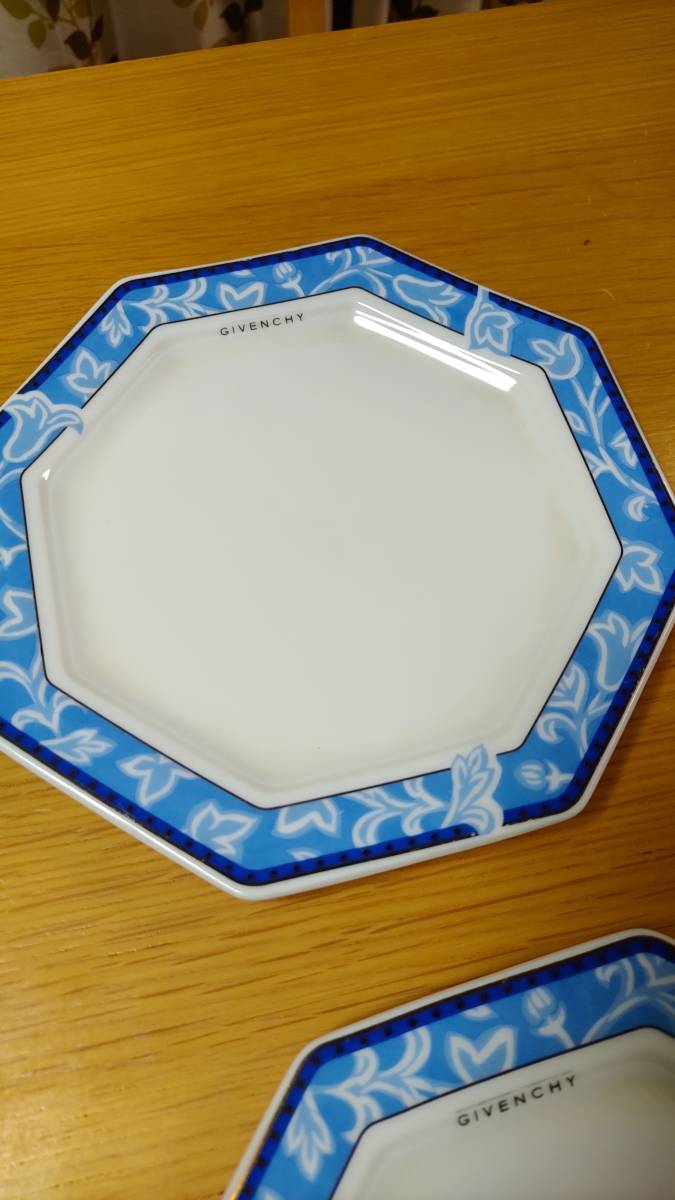 中古 PORCELAINE GIVENCHY ジバンシィケーキ皿　yamaka　ジバンシィ ジバンシー 取り皿 デザート皿 食器 ヤマカ レトロ柄 八角皿 _画像4