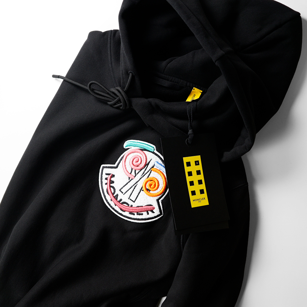 超人気のビックロゴ【2 MONCLER GENIUS 1952 】モンクレール 超人気のビックロゴ【2 MONCLER GENIUS 1952 】モンクレール