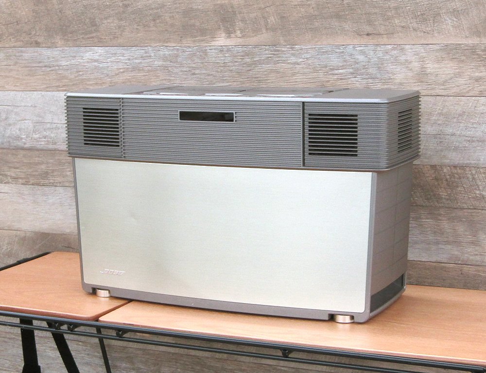 ●ジャンク品 BOSE ボーズ AWM Acoustic Wave Music System ラジカセ CD/カセット/AM/FM_画像1