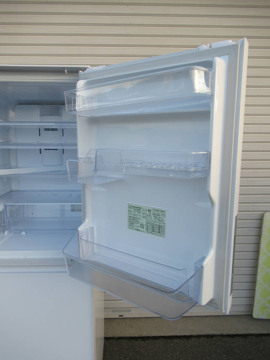 シャープ冷凍冷蔵庫 SJ-GW35H-W  ２０２２年 ３５０L  美品 ドア両開き 兵庫県加古川市より１００Km 以内の方は送料無料です。の画像6