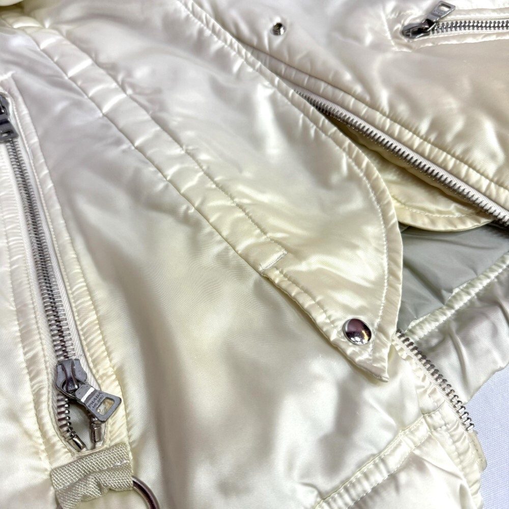 PRADA プラダ ジャケット ボア アウターブルゾン サイズ 38 白 PRADA プラダ ジャケット ボア アウターブルゾン サイズ 38 白