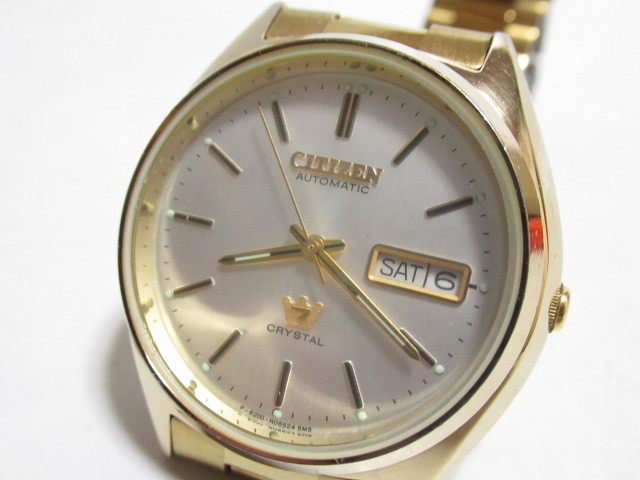 [fe0 HN6591] 稼働品 CITIZEN シチズン 7 CRYSTAL 8200-R00961 デイデイト 自動巻き 腕時計 メンズ_画像1