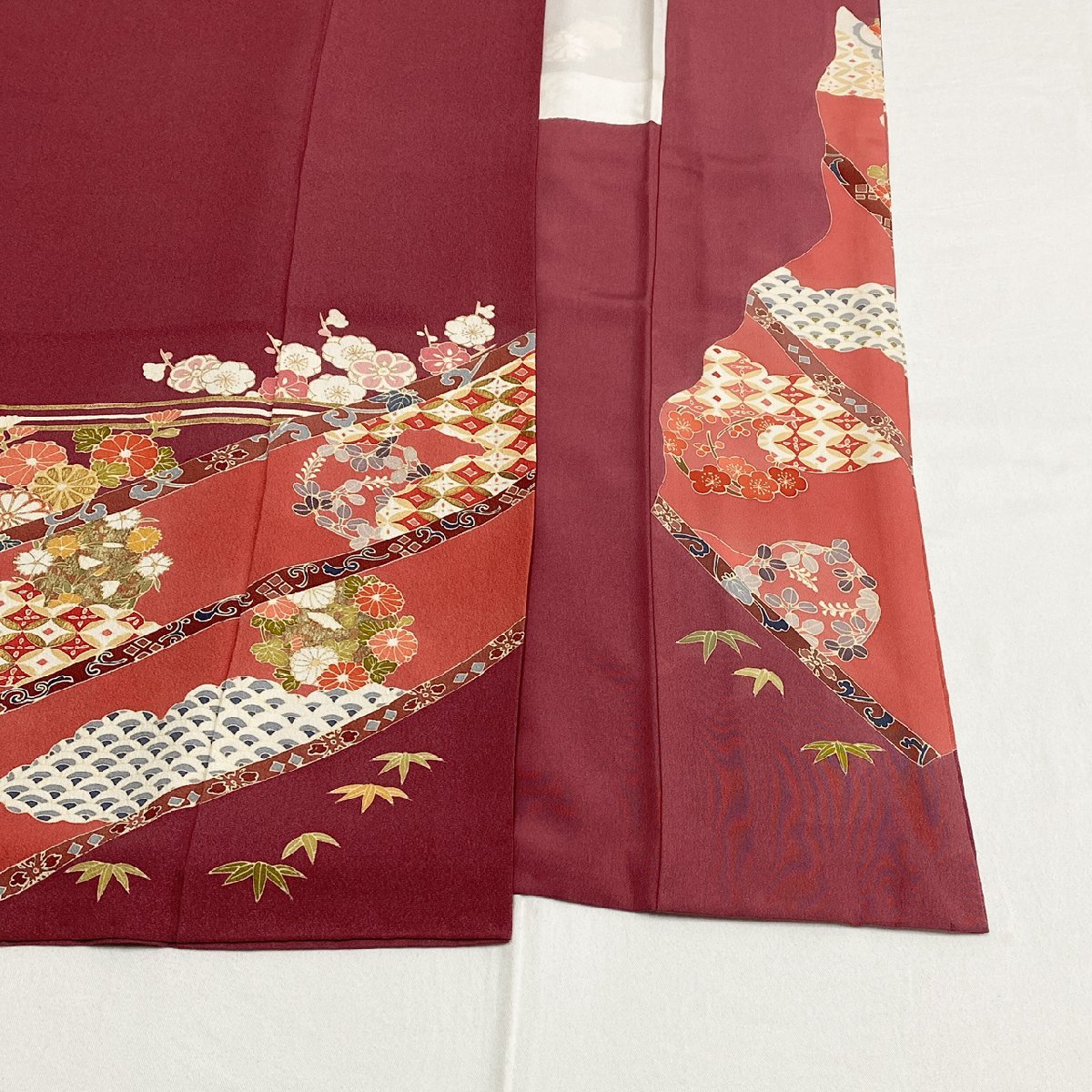 着物月花 金駒刺繍 金彩 品のある花 訪問着 正絹 金糸 共八掛 ガード加工 ki653の画像7