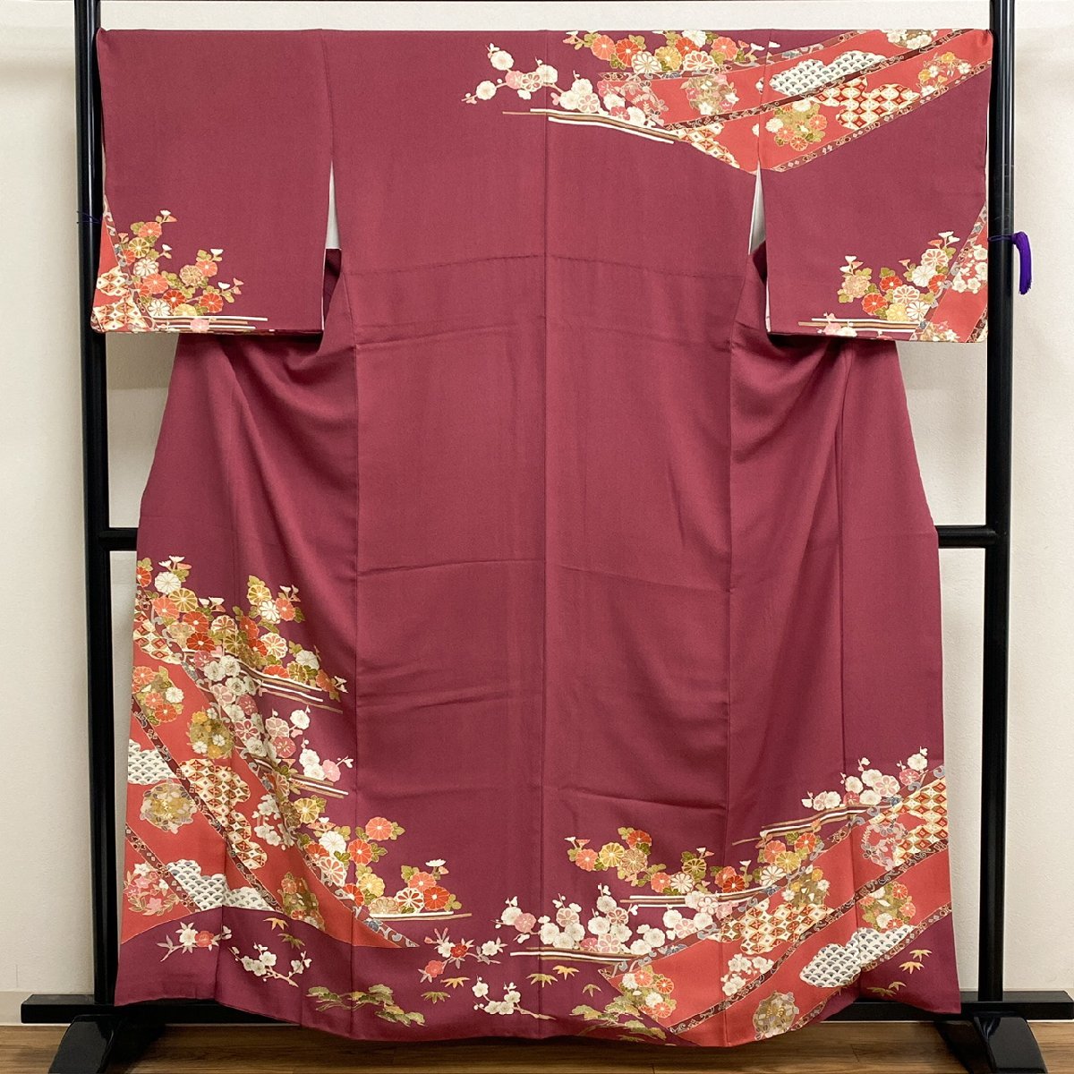 着物月花 金駒刺繍 金彩 品のある花 訪問着 正絹 金糸 共八掛 ガード加工 ki653の画像1