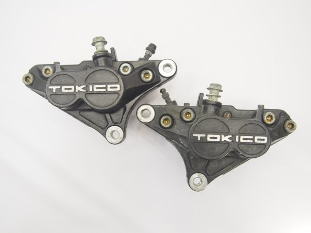 トキコTOKICO スズキ純正ブレーキキャリパー左右フロント キャリパー90mm グース350 RGV250ガンマ GSX400Sカタナ_画像1