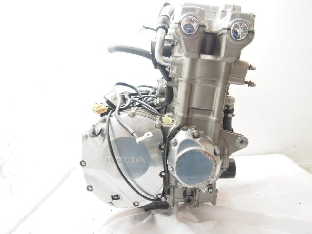 CB1300SFエンジン SC54 SC54E シリンダー ピストン セルモーター ジェネレーターCB1300SBボルドールの画像1