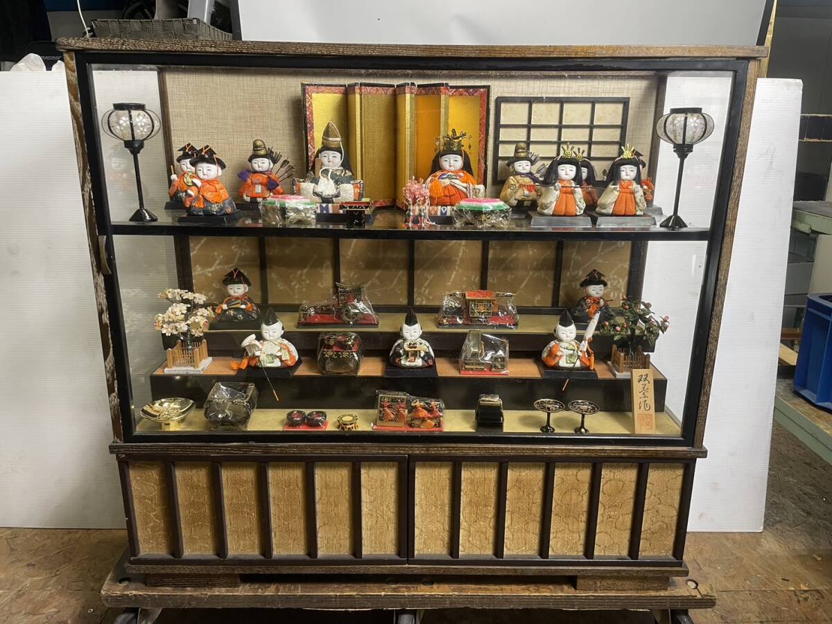 ひな人形 15人飾り 雛人形 ひな祭り ガラスケース付き 神奈川県 ひな人形 15人飾り 雛人形 ひな祭り ガラスケース付き 神奈川県