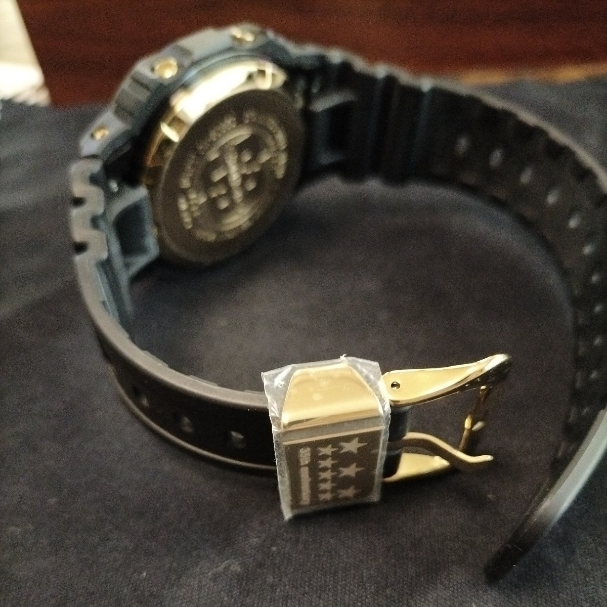 G-SHOCK　DW-5035D-BER_画像4