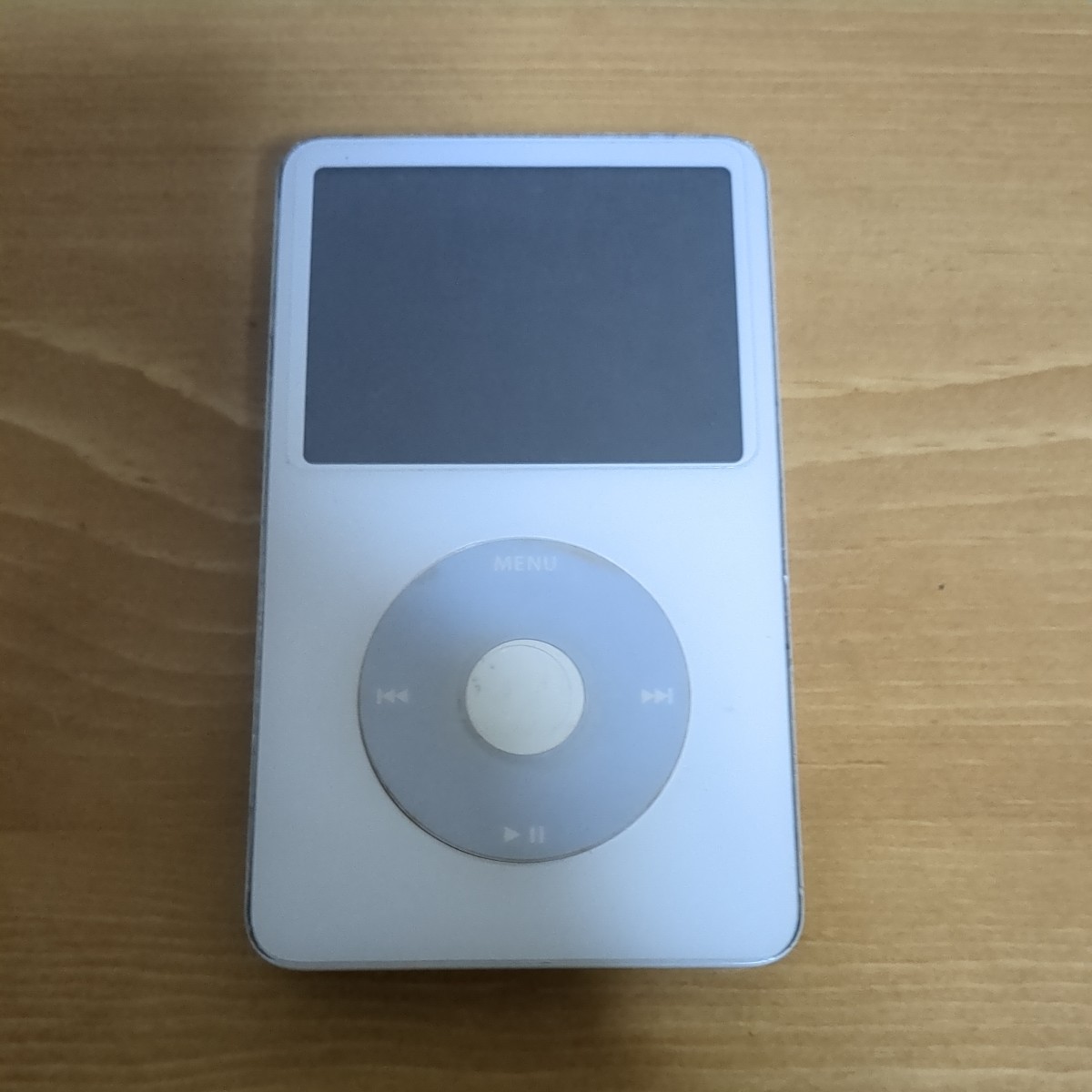 【未確認・ジャンク】iPod classic A1136 60G Apple アップル 音楽プレイヤー_画像1