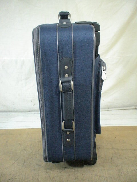 5061　MANTONI　紺　機内持ち込みOK　軽量　スーツケース　キャリケース　旅行用　ビジネストラベルバック_画像2
