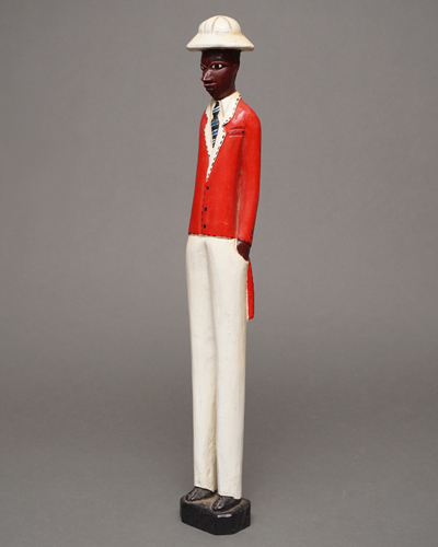 アフリカ　コートジボワール　コロン人形　XLサイズ　No.28　レッドジャケットの男性　木彫り　立像　アフリカ雑貨　彫刻_画像1