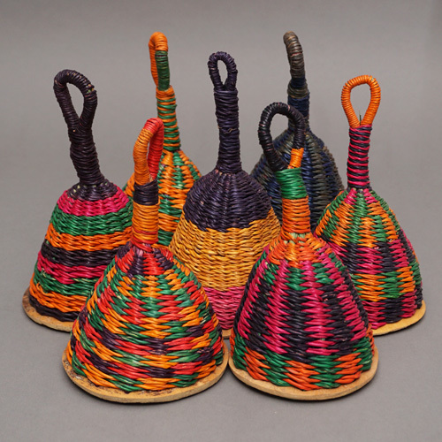 アフリカ 民族楽器 カシシ CAXIXI Mサイズ マラカス の画像1