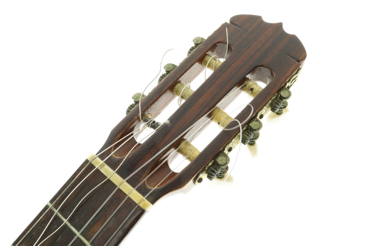 VMPD6-112-11 RYOJI MATSUOKA 松岡良治 クラシックギター ギター MODEL M30 弦楽器 楽器 木目 全長約99cm ハードケース付き ジャンク_画像7