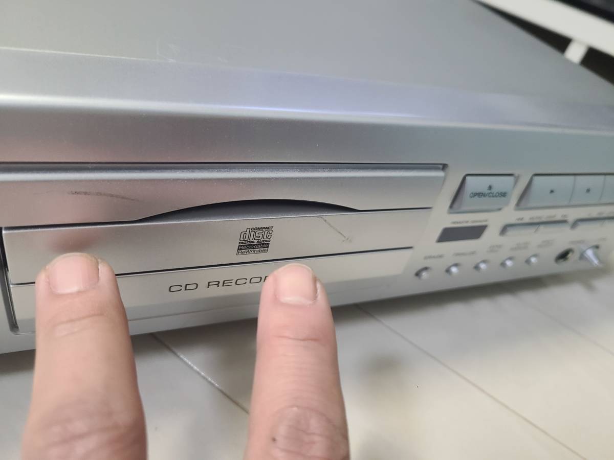 実働品 TEAC ティアック CDレコーダー CDプレーヤー CD-RW890 MK2 MKⅡ_キズ