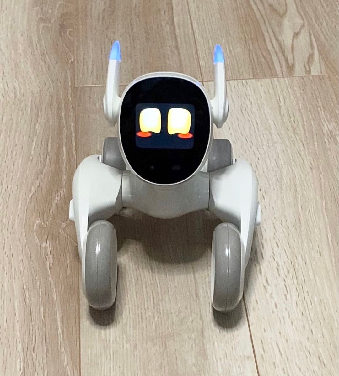 5000円オフ loona Blue ペットロボット ルーナブルー 中古 美品 5000円オフ loona Blue ペットロボット ルーナブルー 中古 美品