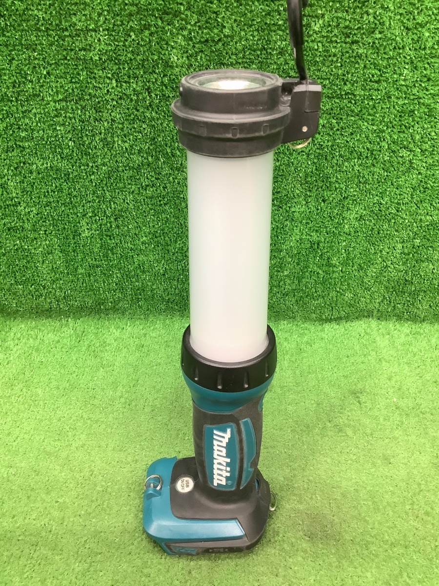 中古品 makita マキタ 14.4V/18V 充電式LEDワークライト ML807 ※バッテリ・充電器別売_画像2