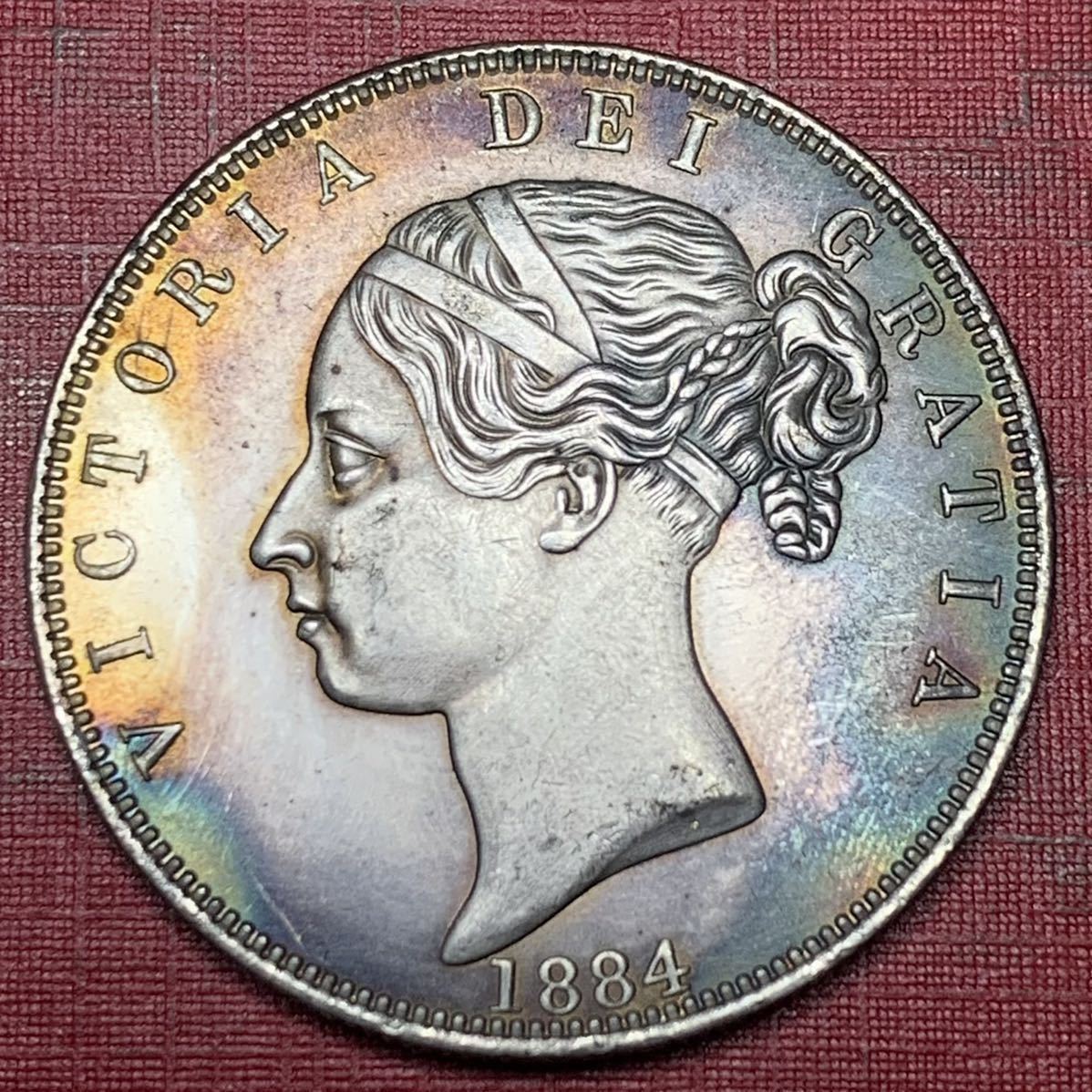 銀貨 古銭 イギリス ビクトリア　女王　記念　貿易銀　大型　硬貨　1884年　王冠_画像1