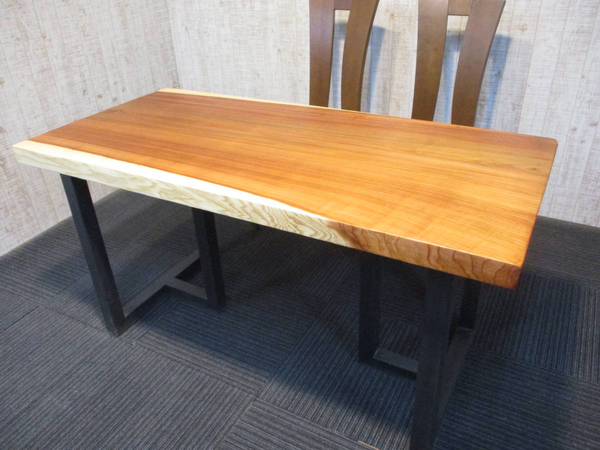 ■1126【完全仕上げ】 杉 一枚板 ダイニング 座卓 ローテーブル テーブル 一枚板テーブルの画像5