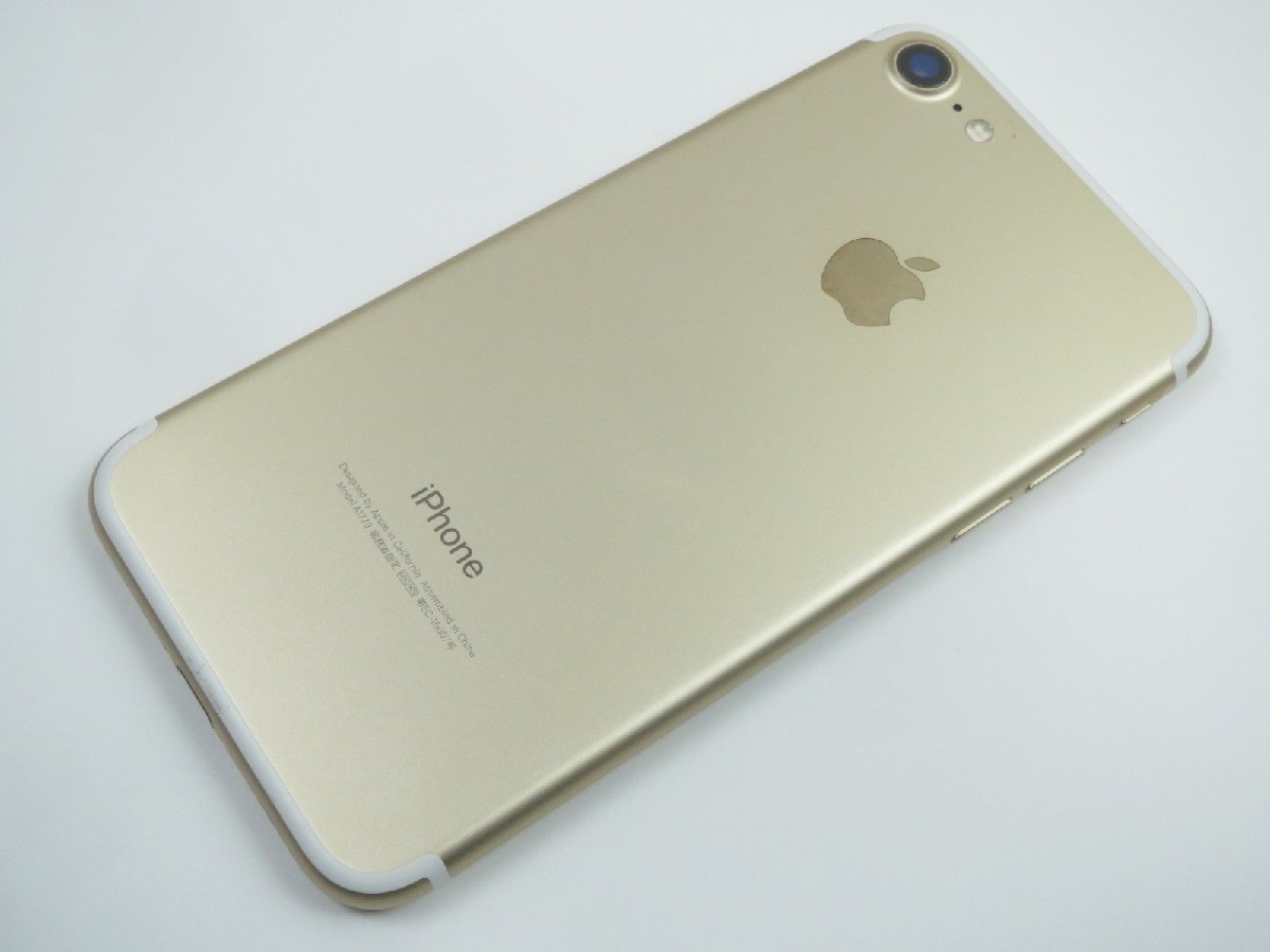 ♪Apple iPhone7 32GB MNCG2J/A ゴールド SIMロックあり docomo ドコモ 判定○♪USED品_画像2