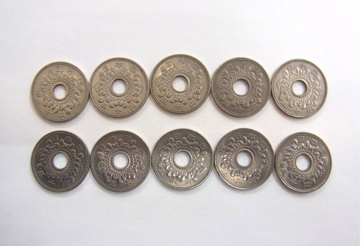 ■ 旧50円硬貨 　穴あり　 昭和35～40年 50円 硬貨 10枚セット ■ 流通品_画像3