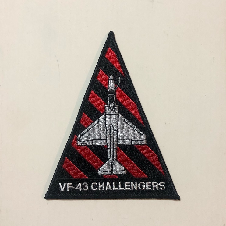 米海軍 VF-43 "CHALLENGERS" 航空機パッチ(三角形・A-4)_画像1