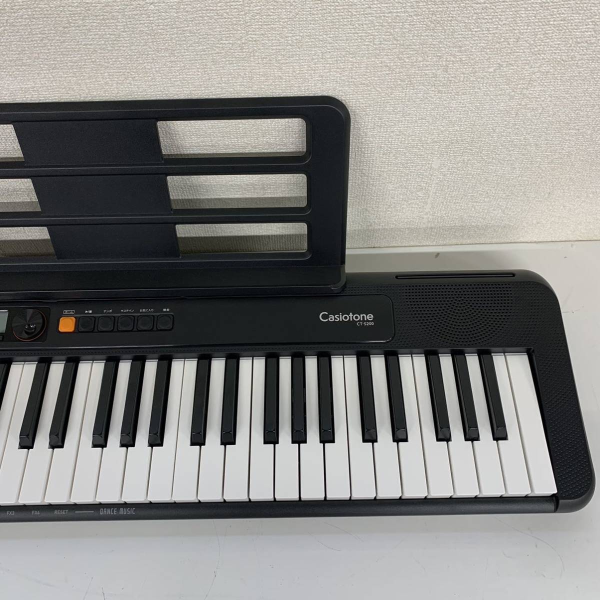 【Gt2】 CASIO CT-S200 キーボード 動作品 2021年製 カシオ 説明書 電源ケーブル 1493-65_画像3