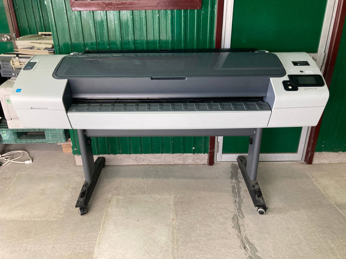 【現状品/お客様手配/引取品】HP Designjet T790 大判プリンター 44inchモデル 1,770×701×1,250mm/81.6kg 通電チェック済 管理番号P-301_画像1