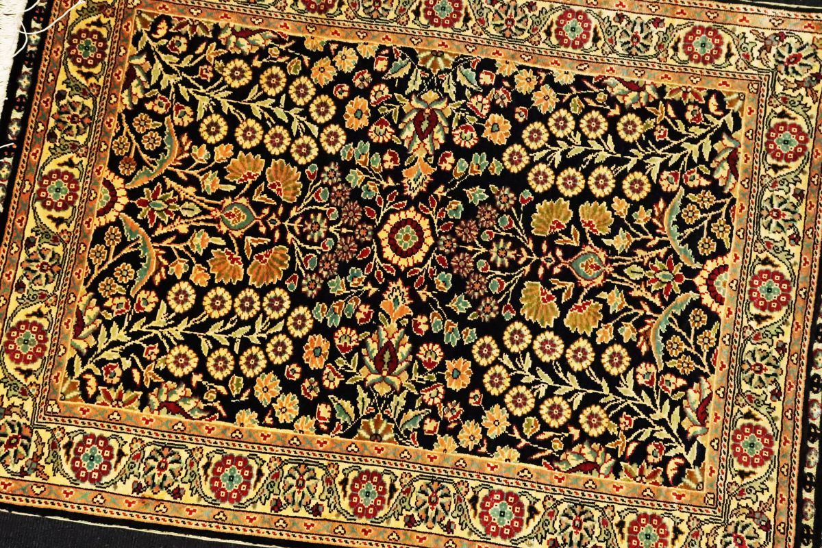 手織り ペルシャ絨毯　シルク 絨毯 ペルシャ　イラン産 クム産 ウ-ル100%[61178qu]_画像4