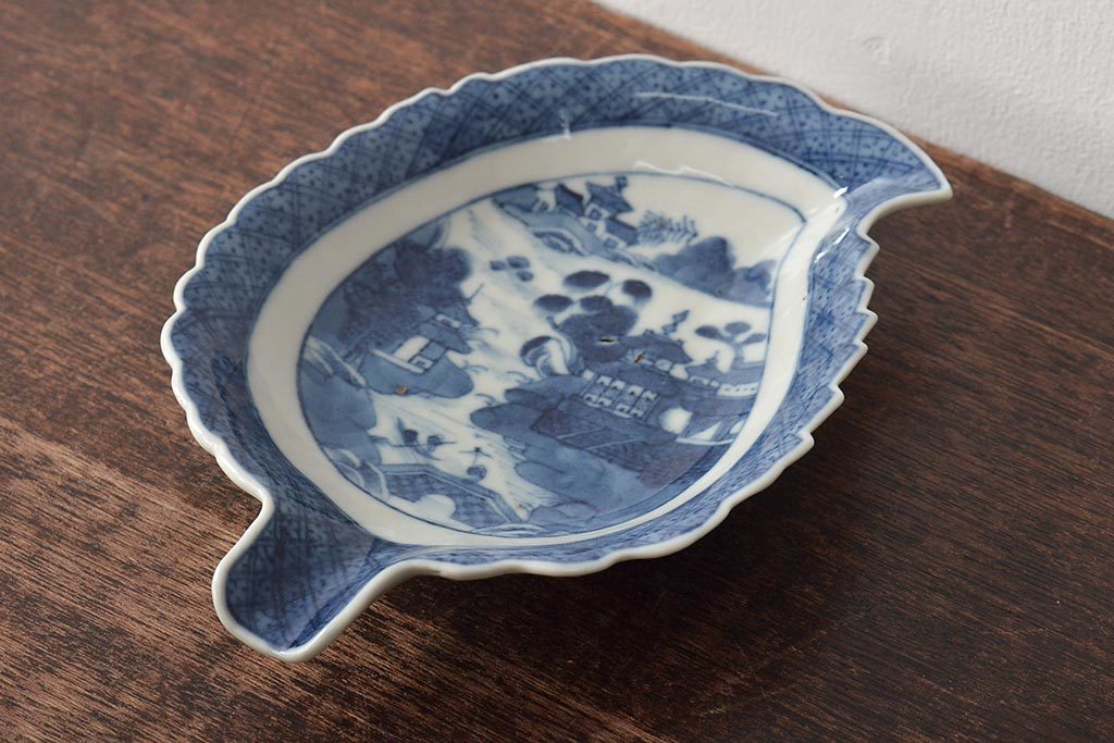 銀閣】中国美術 青花 古染付 山水紋 三足盤 18.5cmx12.5cm 三件 銀閣】中国美術 青花 古染付 山水紋 三足盤 18.5cmx12.5cm 三件