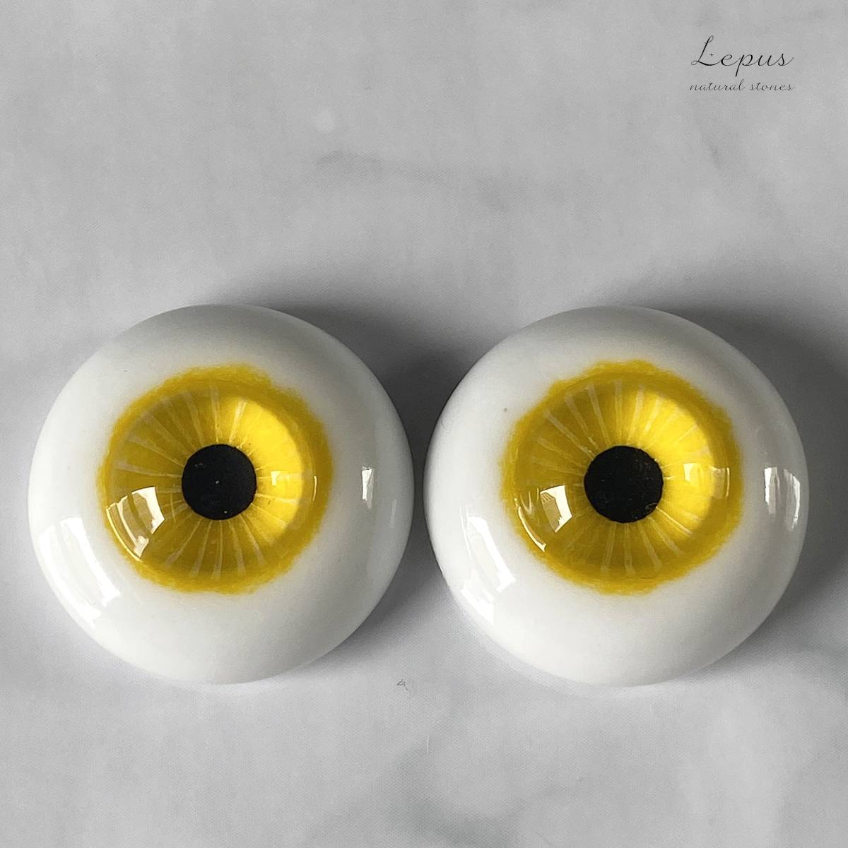 ＊Lepus＊　約19.6mm/19.9mm　グラスアイ　＃923_画像1