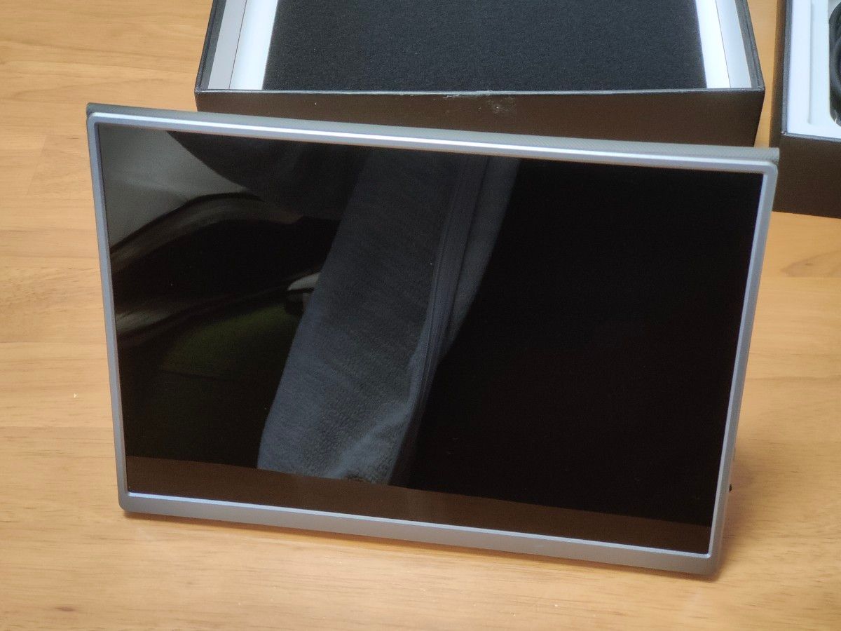 ほぼ新品 Visionowl XL-105 モバイルモニター 10.5インチ FHD HDMI ポータブル 超軽量 IPS液晶 ほぼ新品 Visionowl XL-105 モバイルモニター 10.5インチ FHD HDMI ポータブル 超軽量 IPS液晶