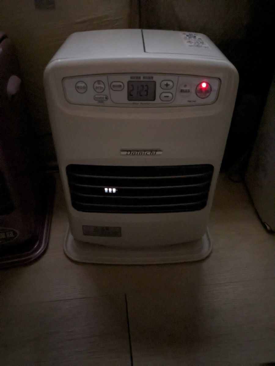 DAINICHI ブルーヒーターFW-25S ホワイト|Yahoo!フリマ(旧 DAINICHI ブルーヒーターFW-25S ホワイト|Yahoo!フリマ(旧