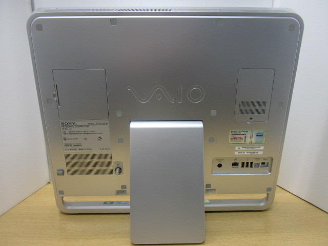 ★送料無料／②SONY VAIO VGC-JS74FB／Windows 10 Pro／CPU:Core 2 Duo E7400 2.80GHz／メモリ4GB／HDD1TB／ソフトLibreOffice7.6、他 付き