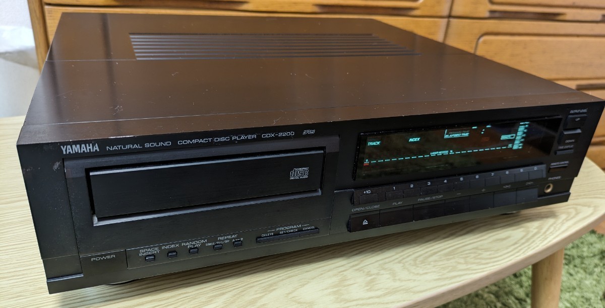 専門店の公式通販サイト 出品者送料負担 YAMAHA CDプレーヤー CDX-2200 専門店の公式通販サイト 出品者送料負担 YAMAHA CDプレーヤー CDX-2200